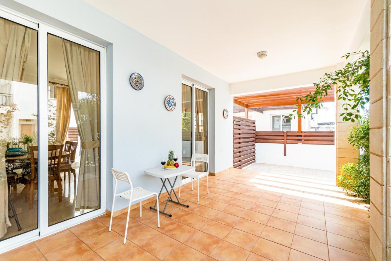 Villa Rosedale By Ezoria Villas ไอยานาปา ภายนอก รูปภาพ